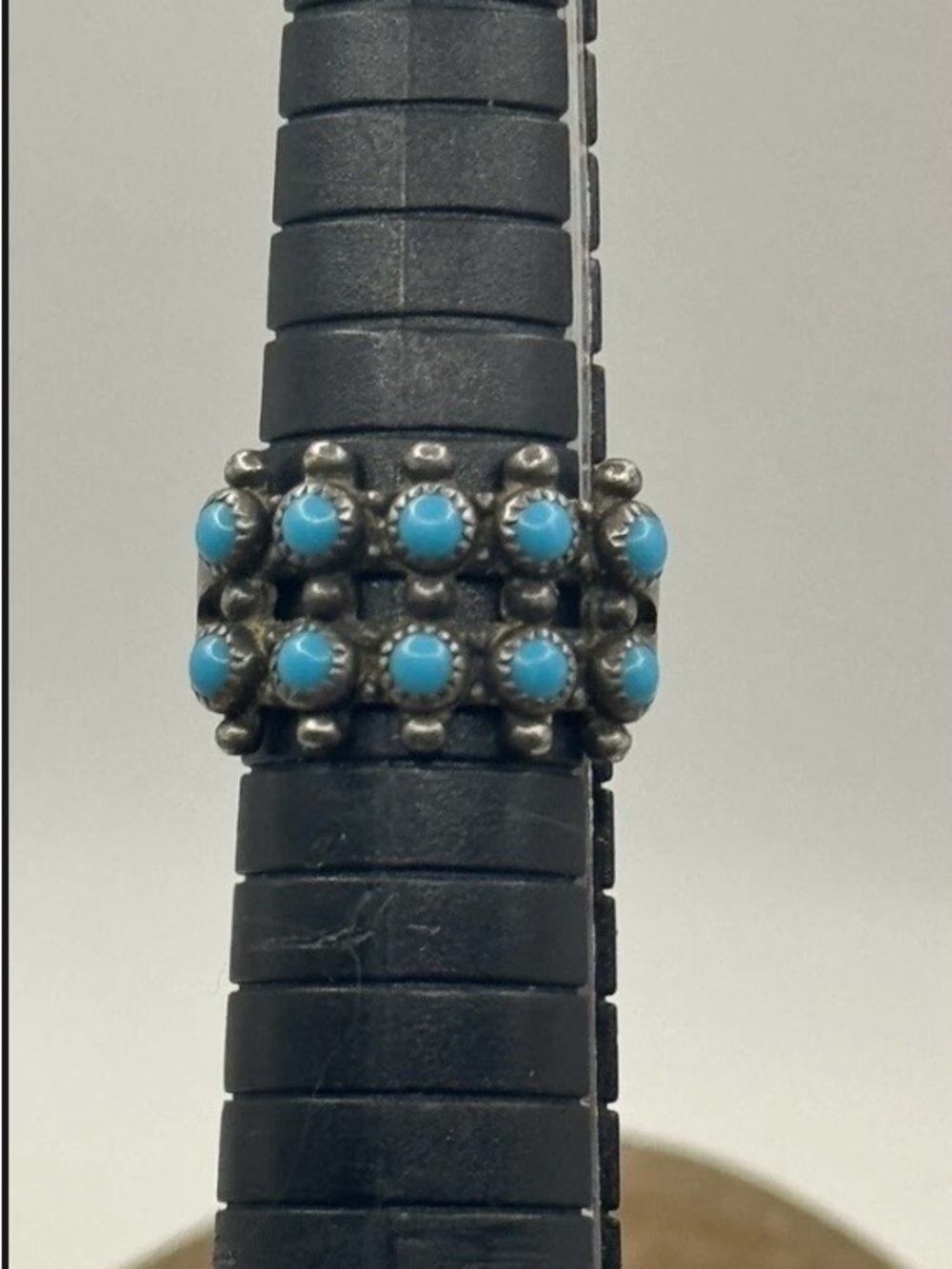 Vintage Zuni Handmade Sterling Silver Petit Point Turquoise Ring - Size 5